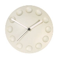 RELOJ DE NEVERA CREMA